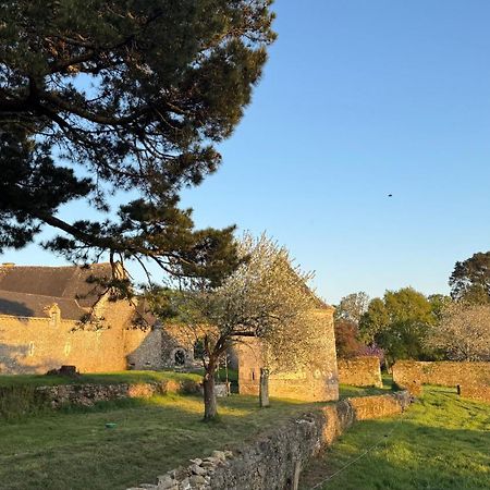 Gite De Couple Cosy Avec Vue Sur Chateau Tremohar - Golfe Du Morbihan, 20 Min De Vannes Berric Dış mekan fotoğraf