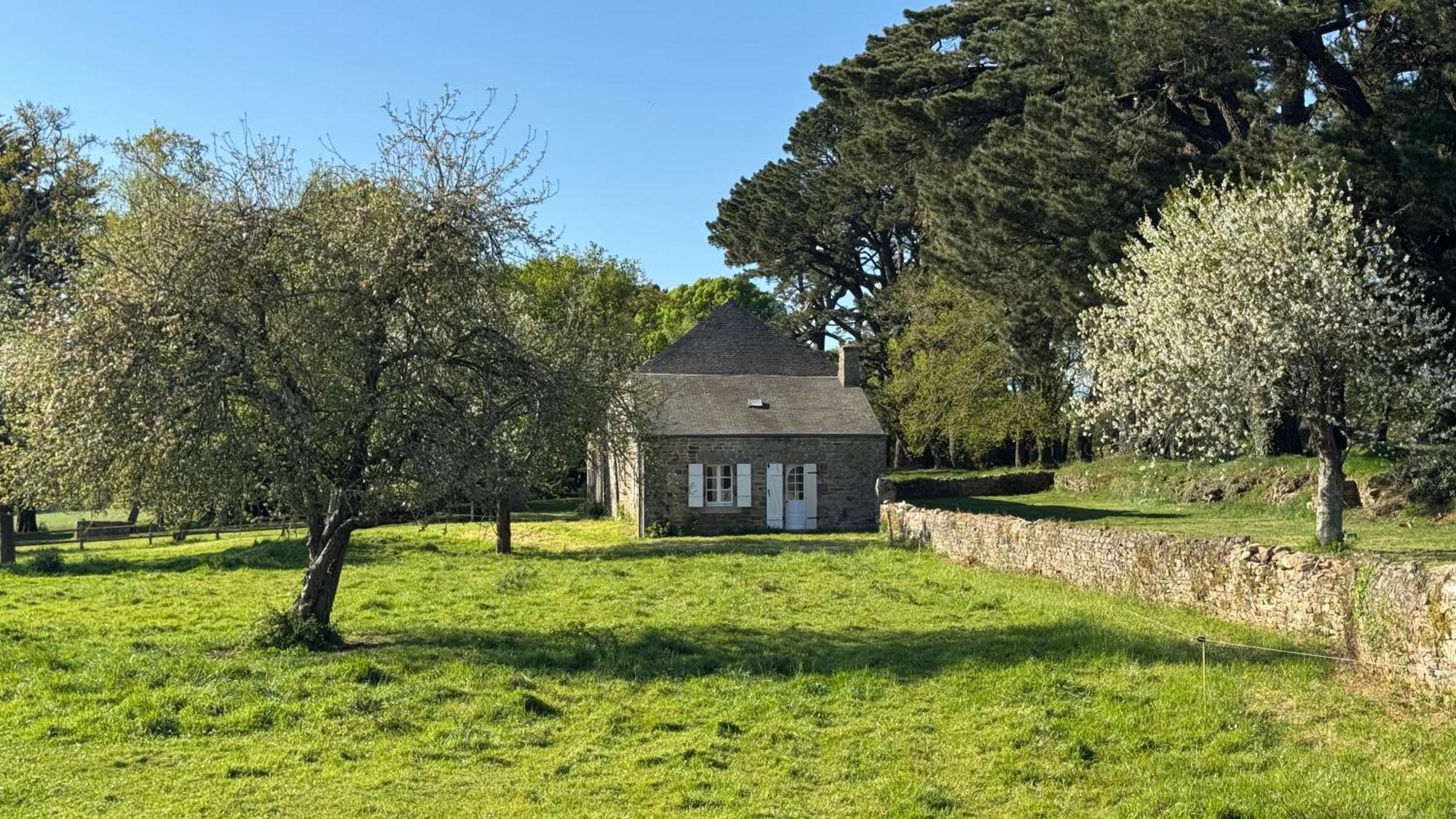Gite De Couple Cosy Avec Vue Sur Chateau Tremohar - Golfe Du Morbihan, 20 Min De Vannes Berric Dış mekan fotoğraf